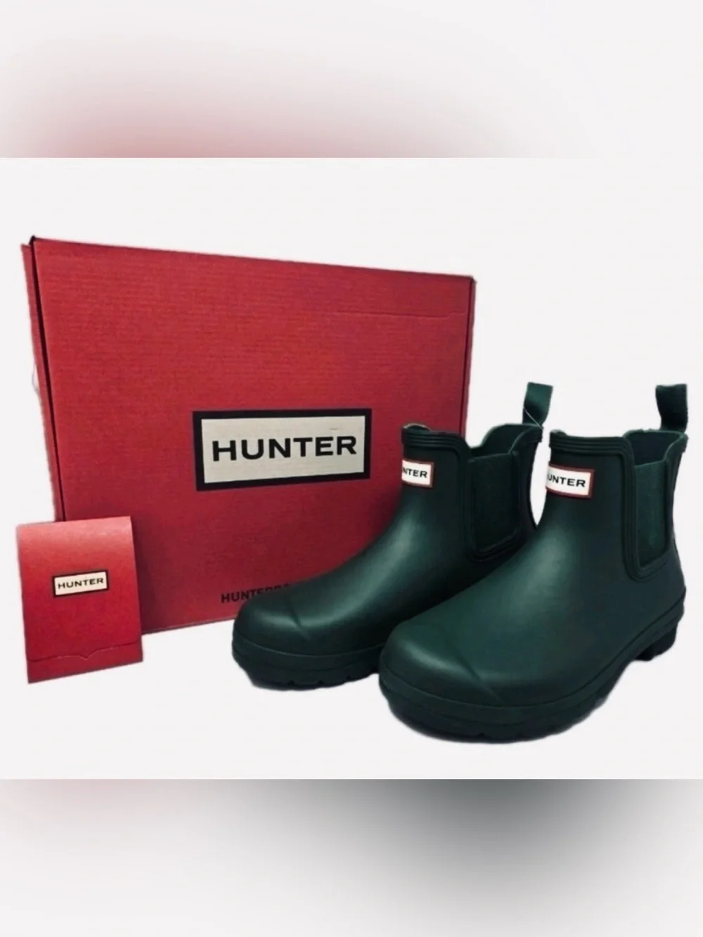 Hunter Women's Original Chelsea Rain Boots - color arctic moss Size 8) - w/box